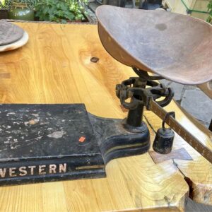 T.Eaton Shop Scale - Western Model