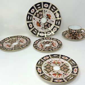 Royal Crown Derby - Imari Pattern